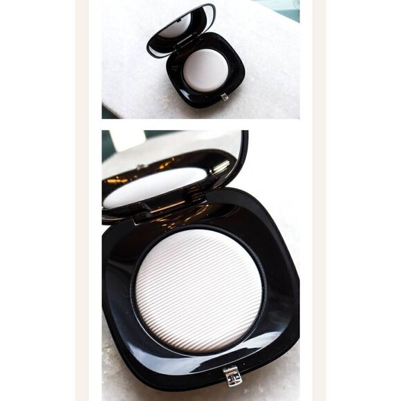 Marc Jacobs perfection powder featherweight foundation #100 Finish Line. Brand n - Picture 2 of 4